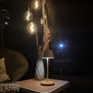 LED Touch Lampe mit Bambus Fuss